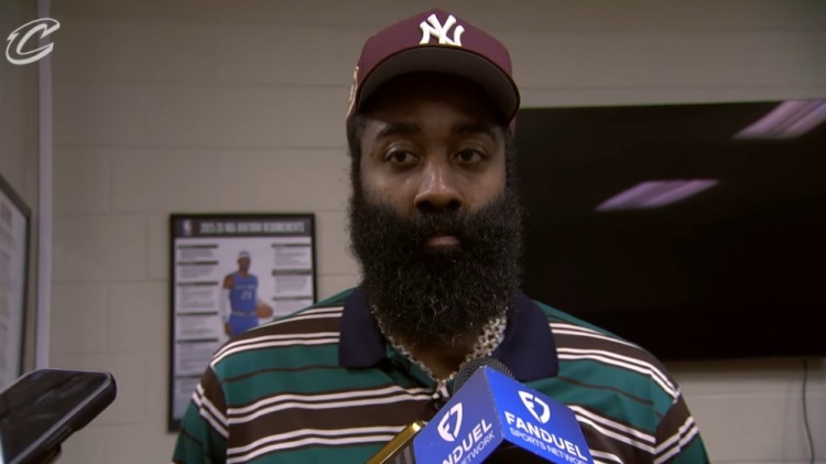 u8官方在线-哈登谈适应过程：我还在学习 我还住在酒店里&amp;还没安顿下来